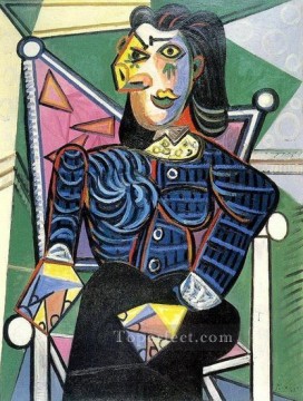  assise obras - Femme assise dans un fauteuil 1918 Cubismo